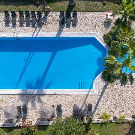 Gerekos Island アパート *