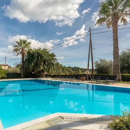 Gerekos Island アパート *