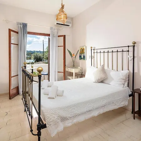 Apartamento Gerekos Island *