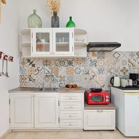 Gerekos Island アパート *